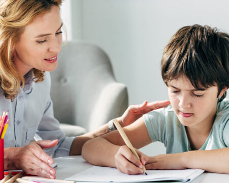 mom helping her kid with dyslexia